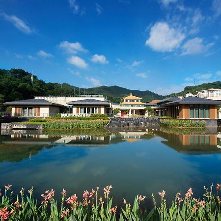 Shenzhen Silver Lake Conference Center Hotel Exterior foto