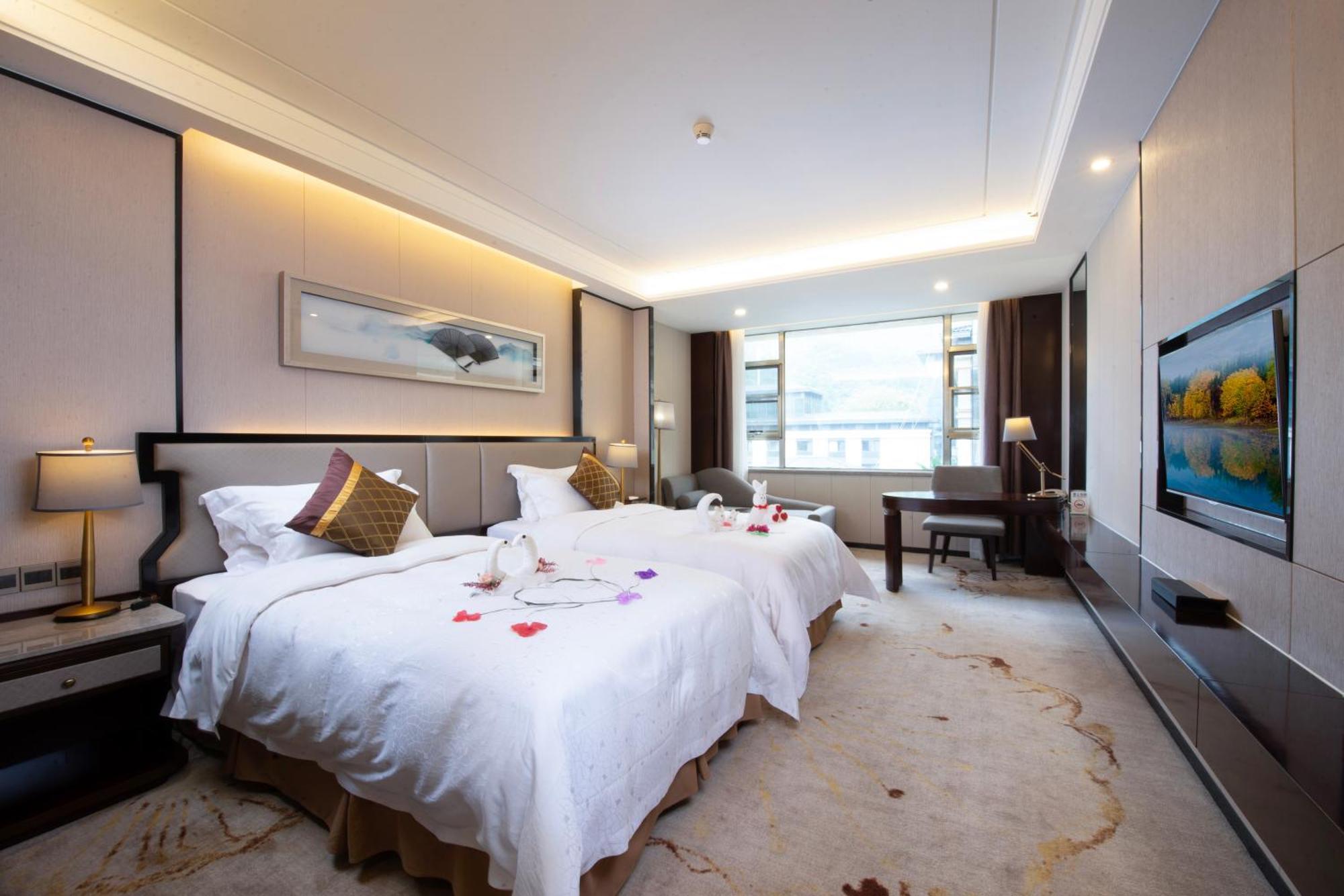 Shenzhen Silver Lake Conference Center Hotel Exterior foto